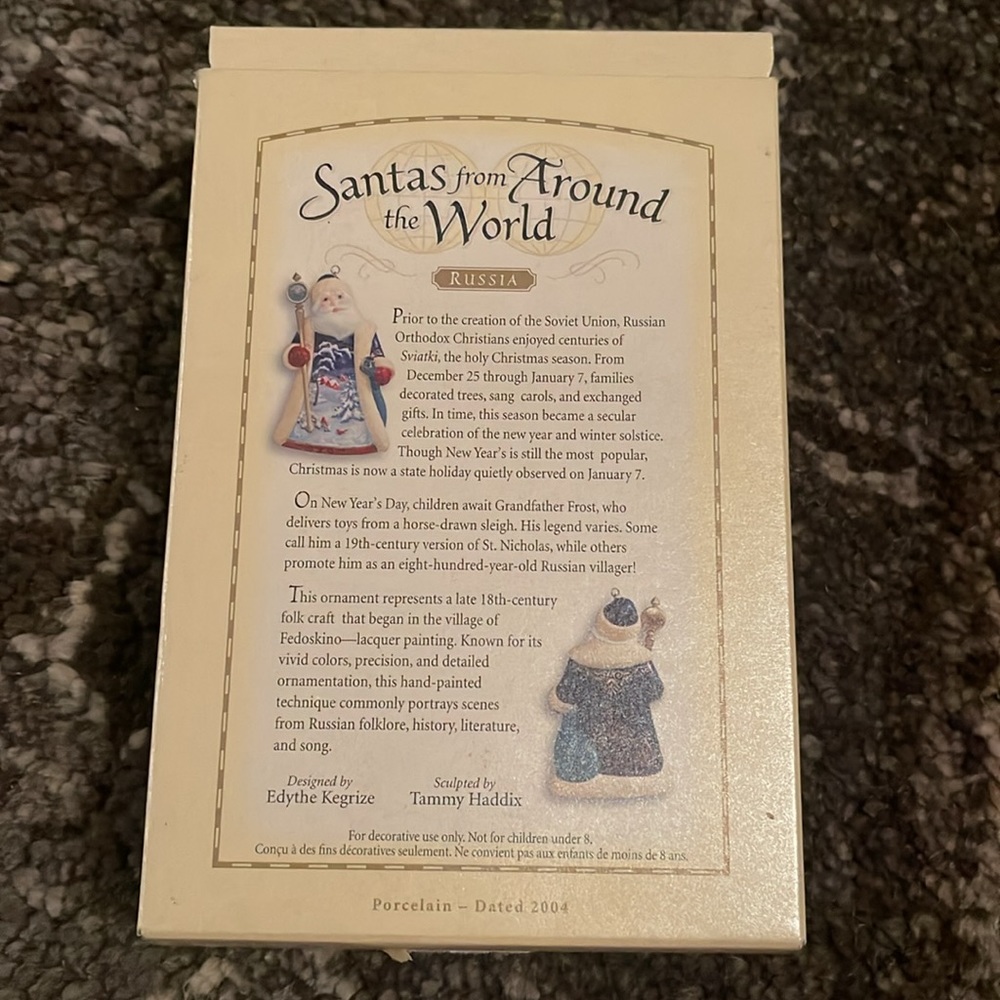 Hallmark Keepsake Santas From Around The World Russia - Picture 3 of 5
